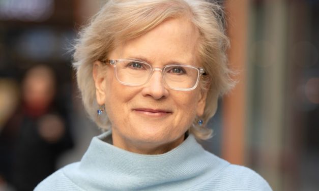 Start Small, Sell Big: Local Marketing for Your Book! by Sandra Beckwith